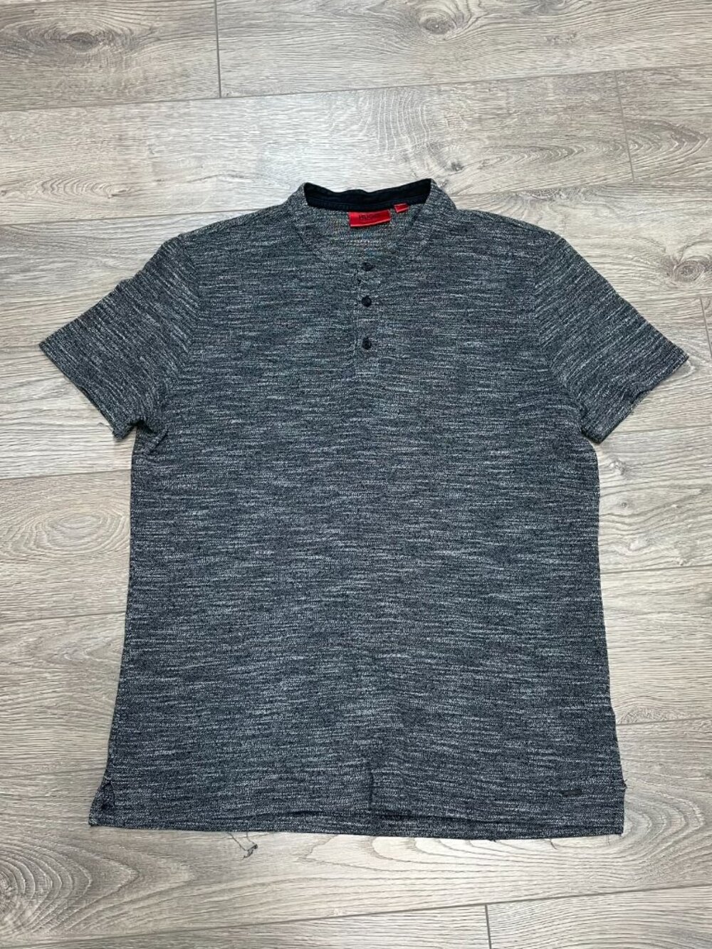 Hugo Boss Henley‎ Shirt Gray White Textured Short Sleeve Mens Regular Fit Size M